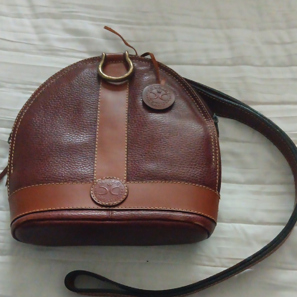 Elegant Brown Leather  Bag